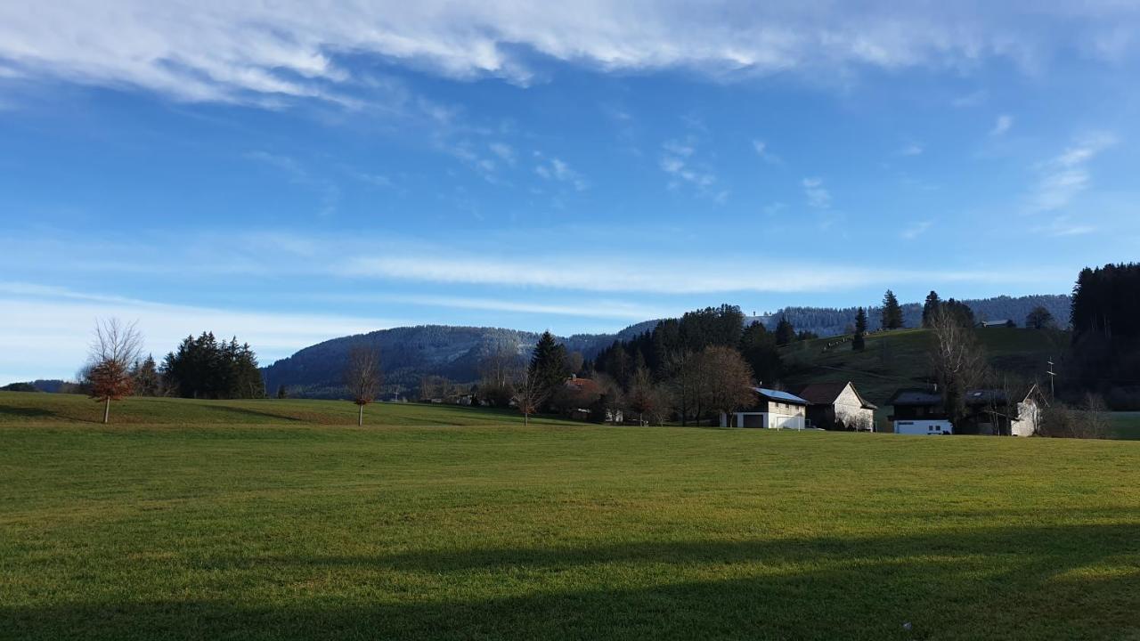 Moderne FeWo im Allgäu mit Spülmaschine Weitnau Exterior foto